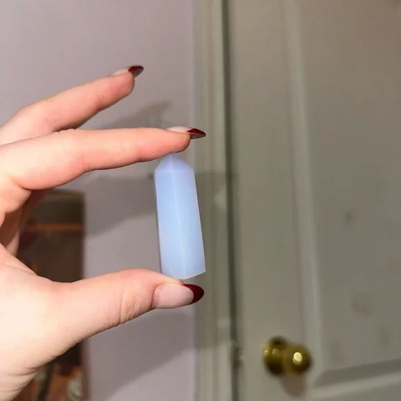 4 Point Crystals - Picture 4 of 6